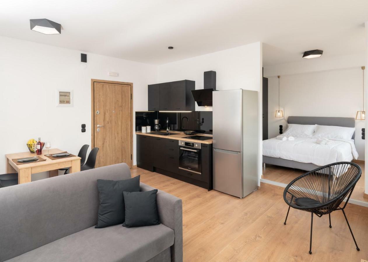 Elegant Urban Apartment Heraklion  ภายนอก รูปภาพ