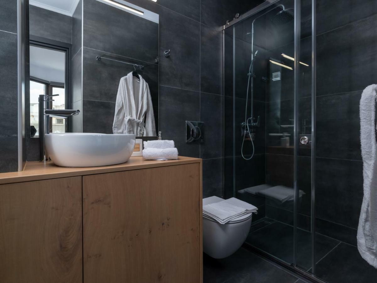 Elegant Urban Apartment Heraklion  ภายนอก รูปภาพ