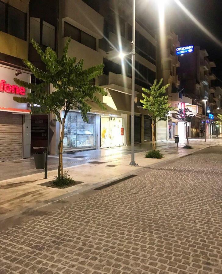Elegant Urban Apartment Heraklion  ภายนอก รูปภาพ